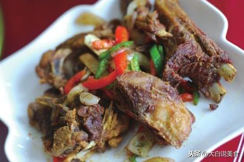 大廚親授 一招去除羊肉膻味，讓牛肉嫩滑，鮮香不腥的烹飪秘訣